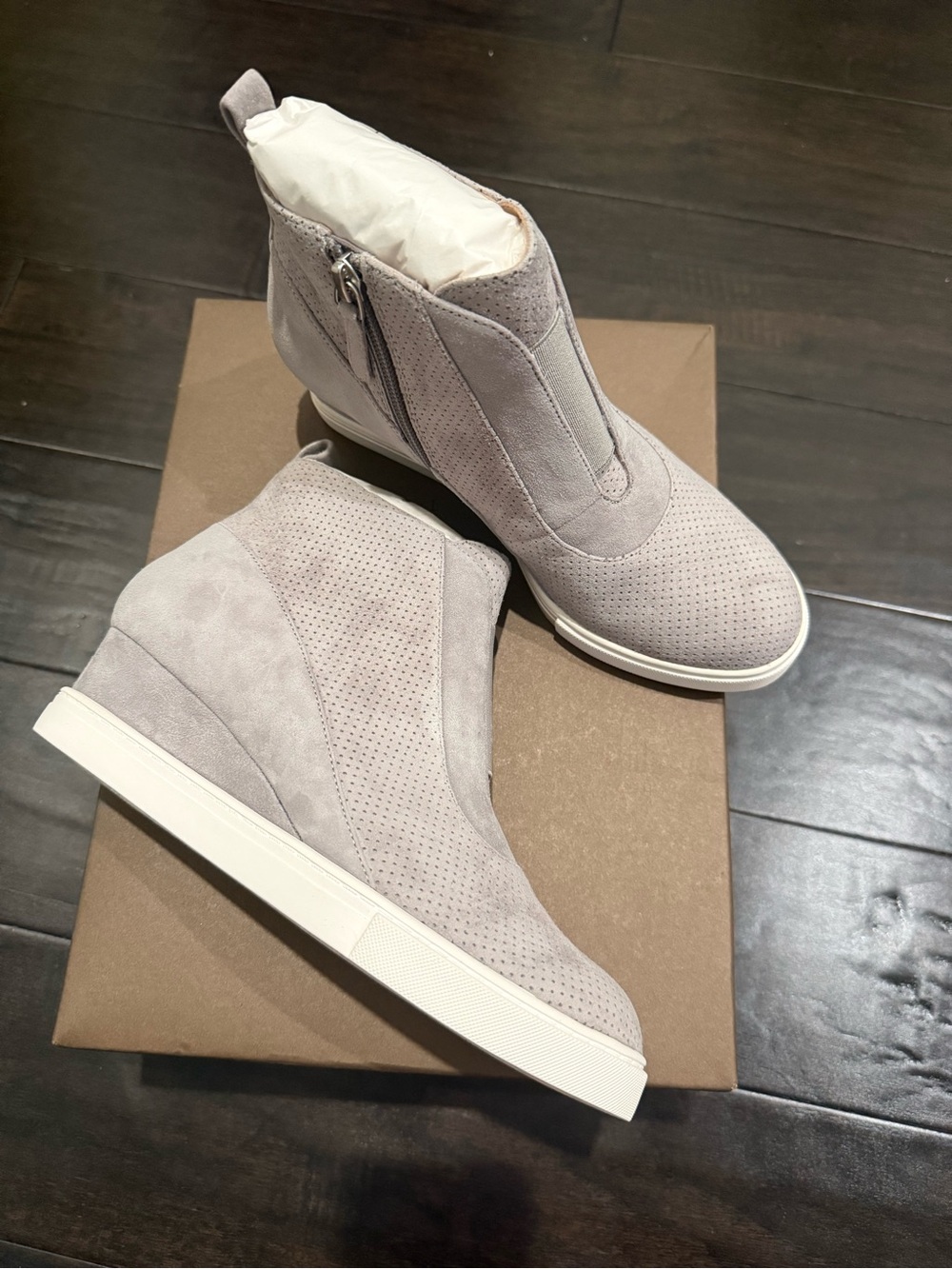 Línea Paolo Anna Light Gray Suede Wedge Sneaker Boot